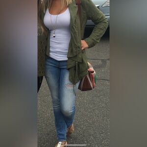 Forever 21 Life in Progress Green layering jacket; women’s size medium